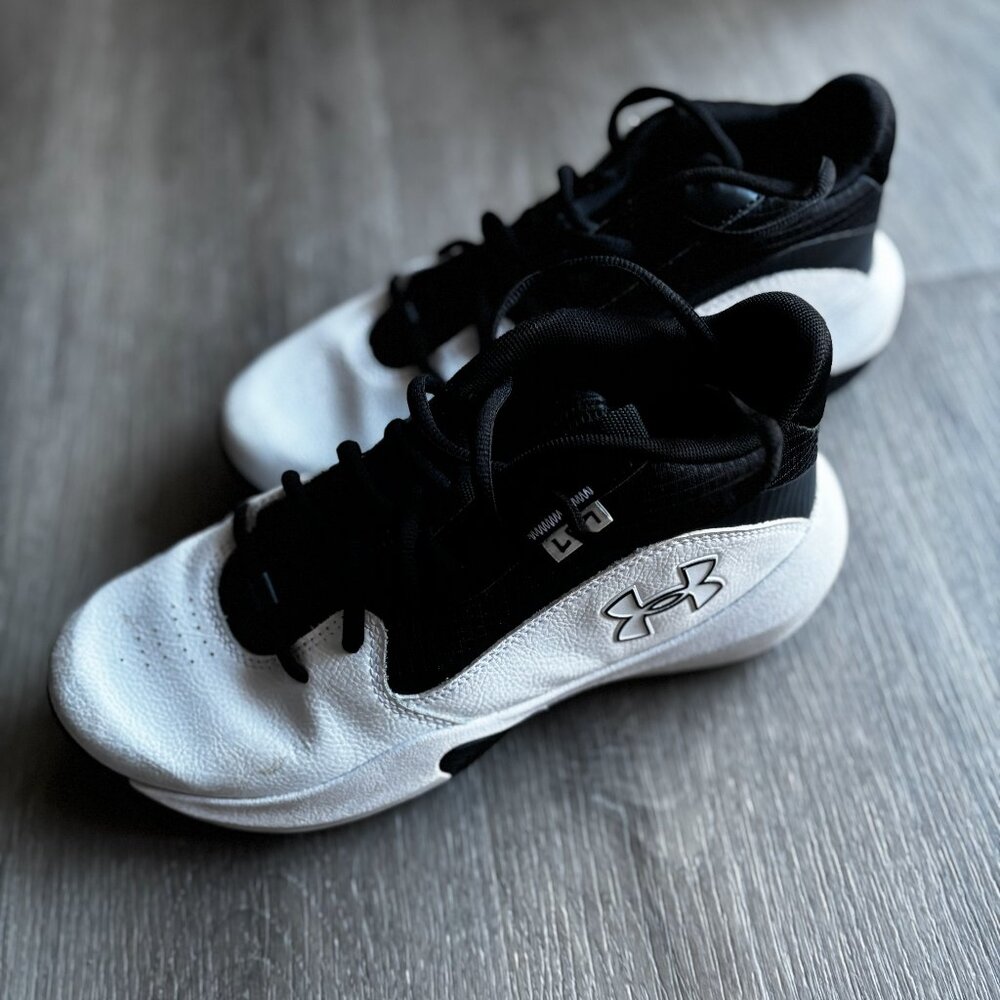 unisex Under Armour Lockdown 7 basketball shoes size 6.5